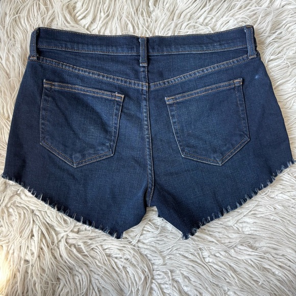 L'AGENCE Zoe Blue New Dark Wash Denim Relaxed Stretch Cotton Jean Shorts EUC 27 - Picture 6 of 10